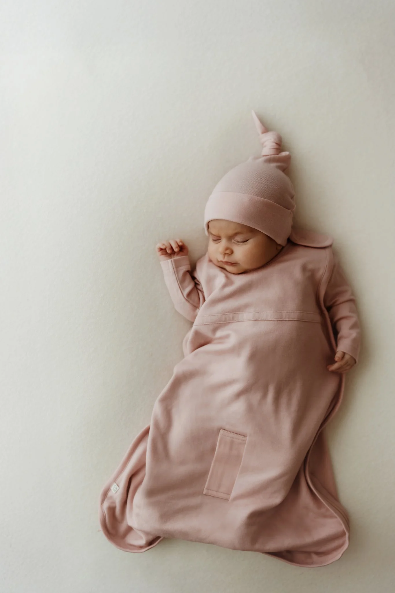 Cocooi Merino Sleeping Bag - Cloud Pink - Image 4