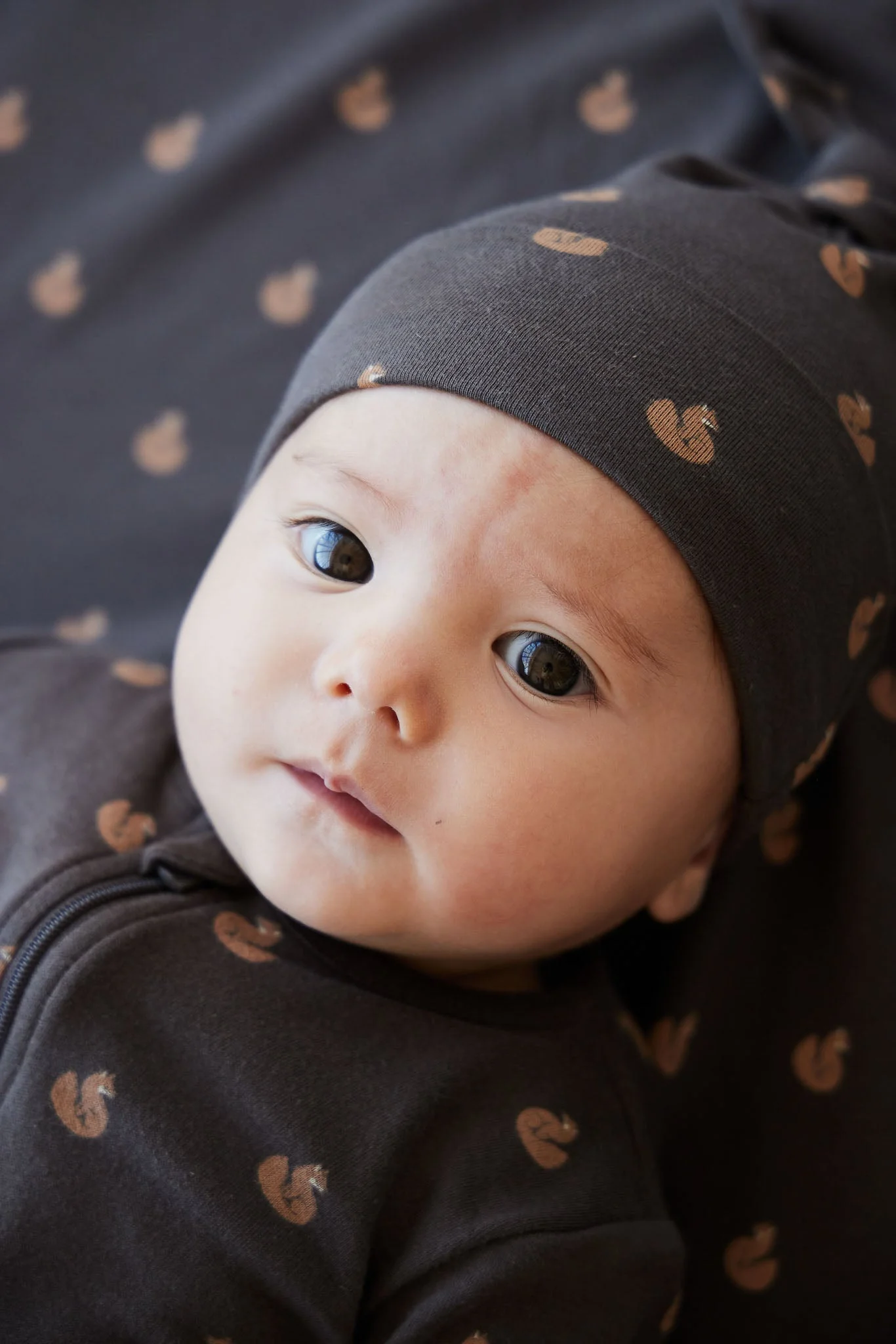 Organic Cotton Knot Beanie - Fox Cubs Wolf - Image 3