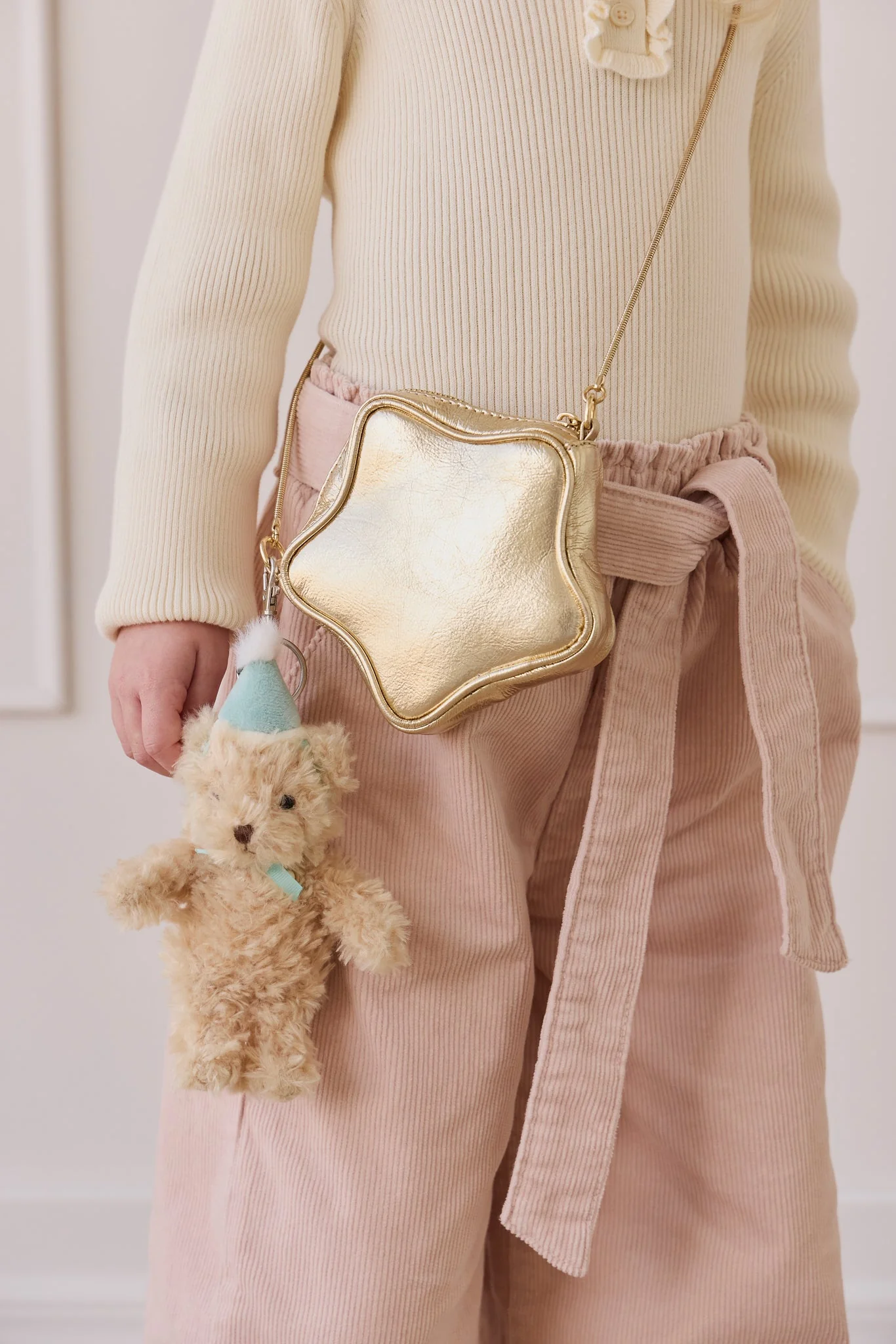 Snuggle Bunnies - Arthur Keyring - Sky - Image 7